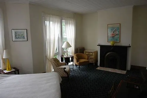Fort Place Bed & Breakfast New York 2*,
